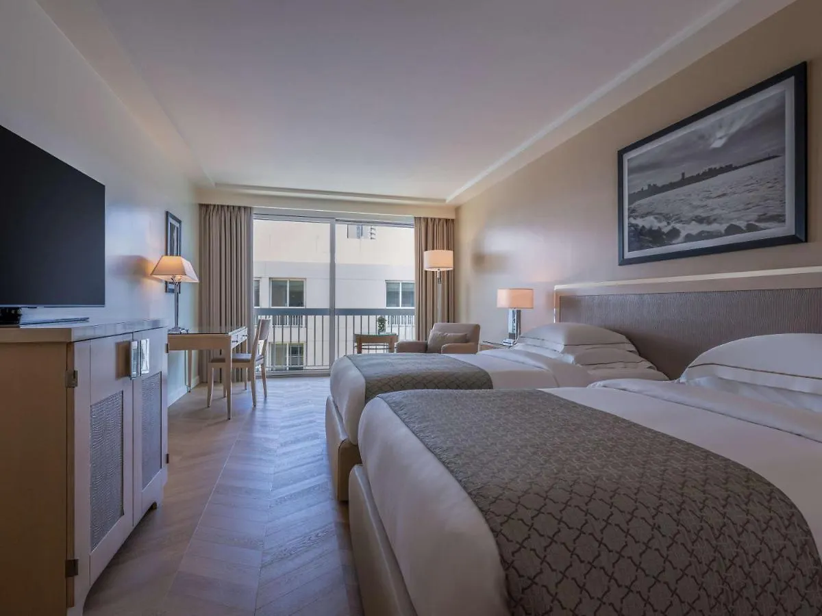 Moevenpick Hotel Beirut 5*,  Libano