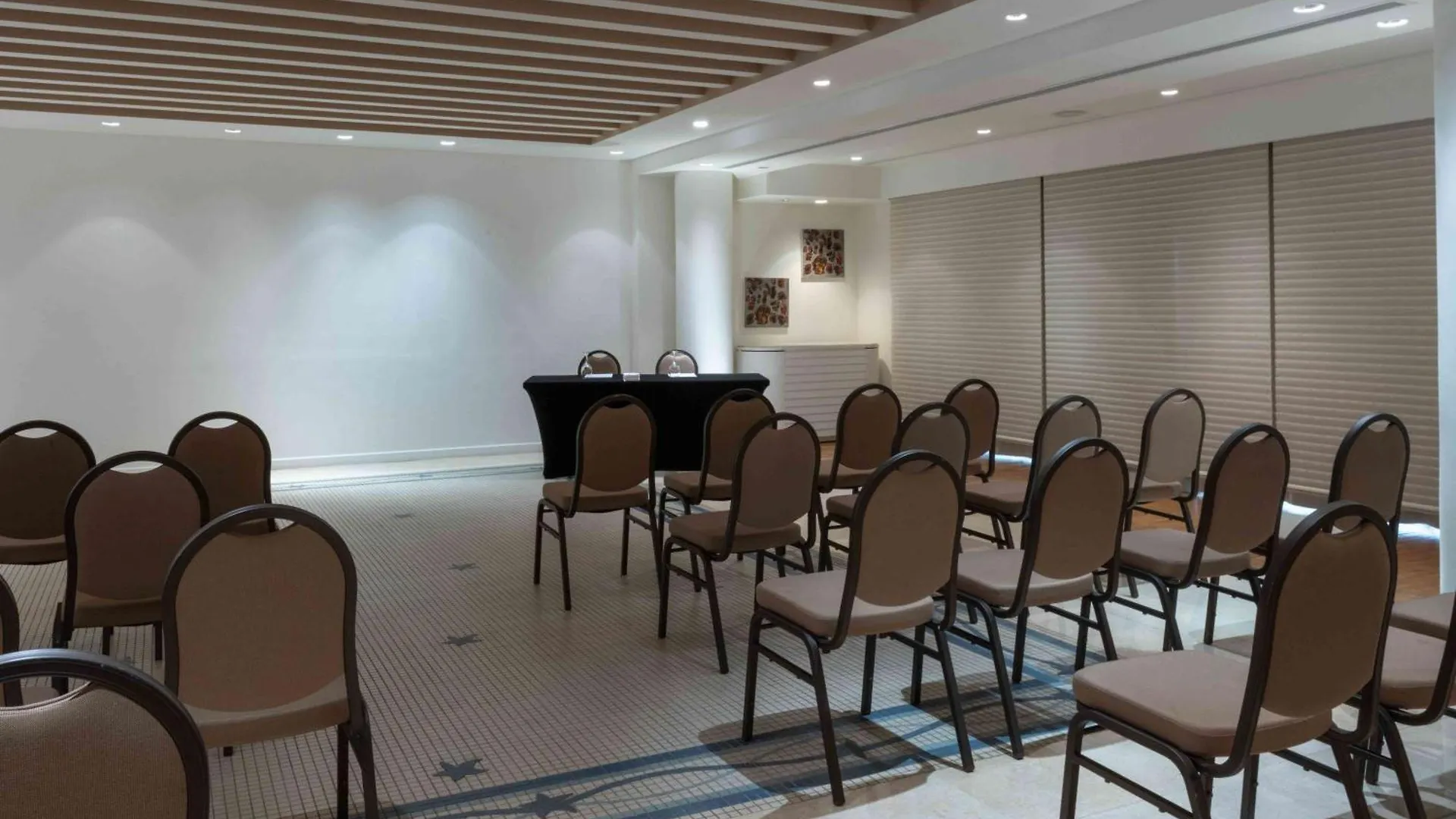 Moevenpick Hotel Beirut