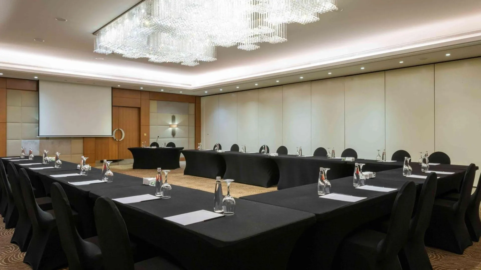 Moevenpick Hotel Beirut Libano