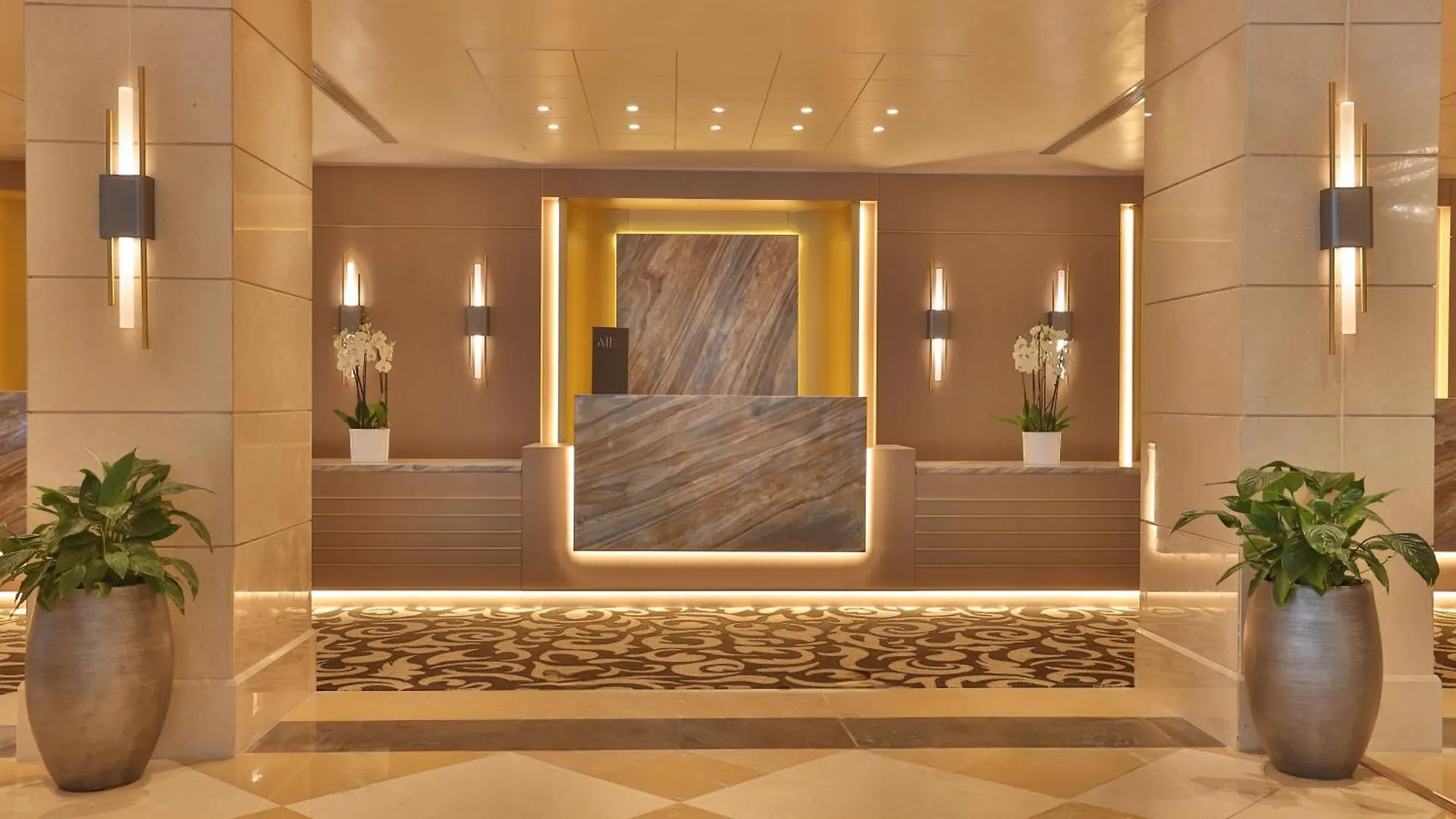 ***** Feriested Moevenpick Hotel Beirut Libanon