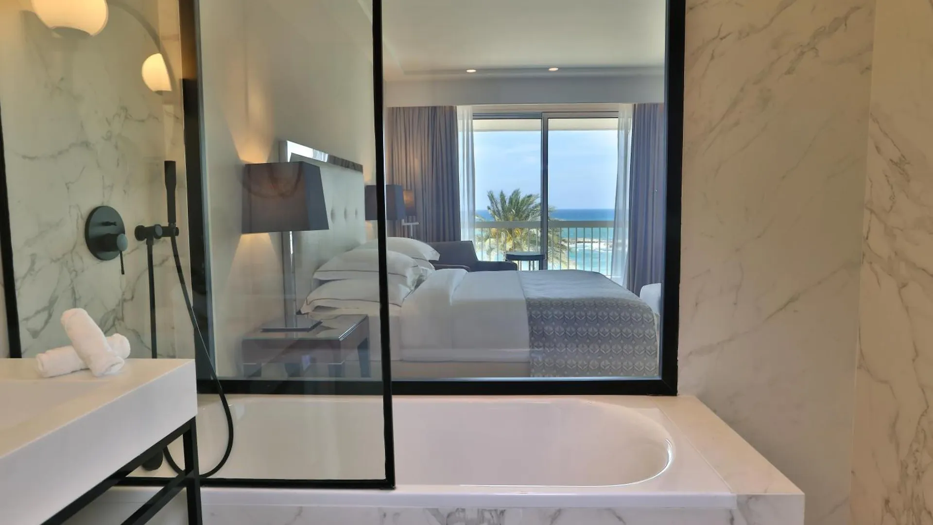 Moevenpick Hotel Beirut