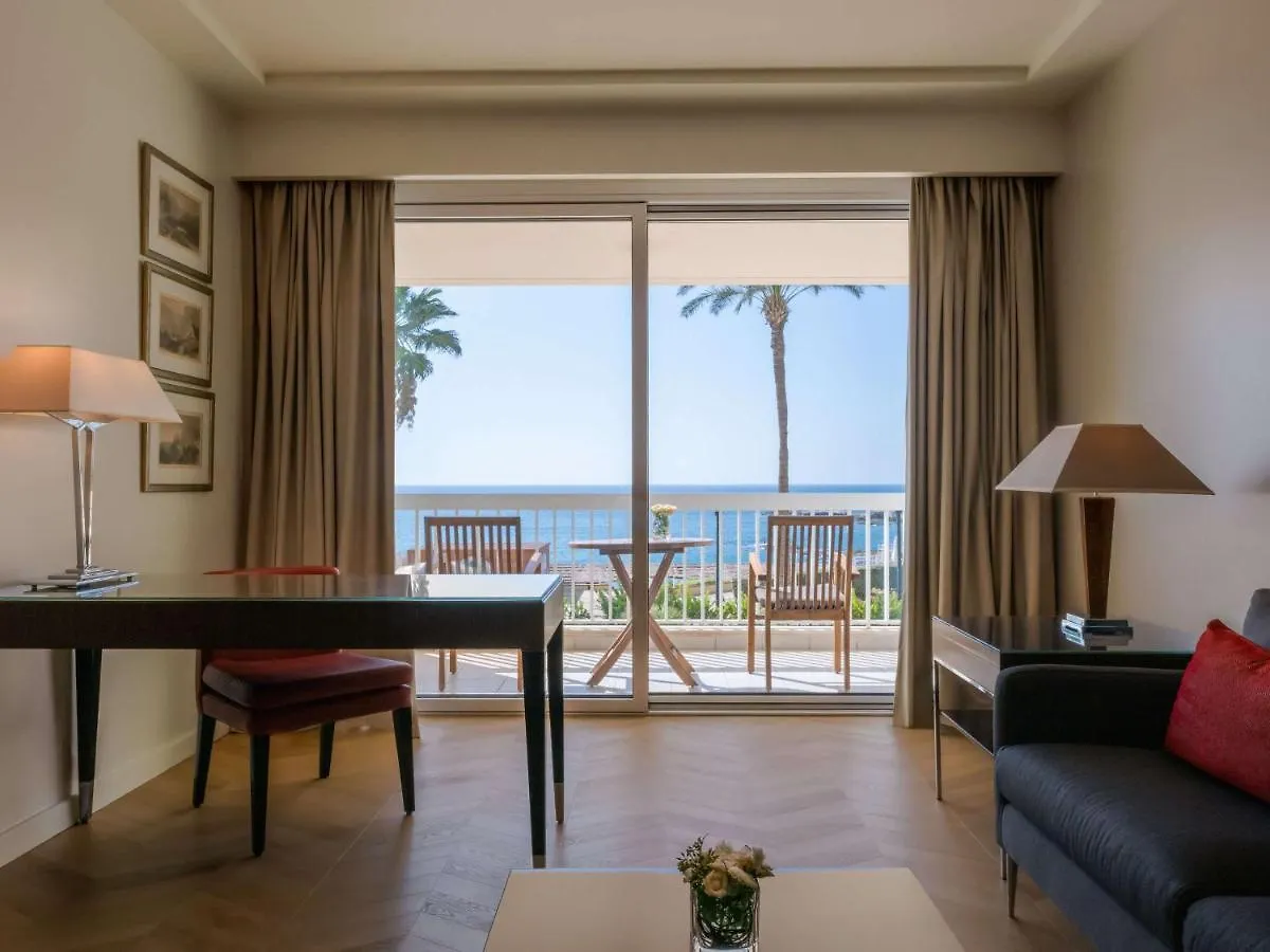 Moevenpick Hotel Бейрут