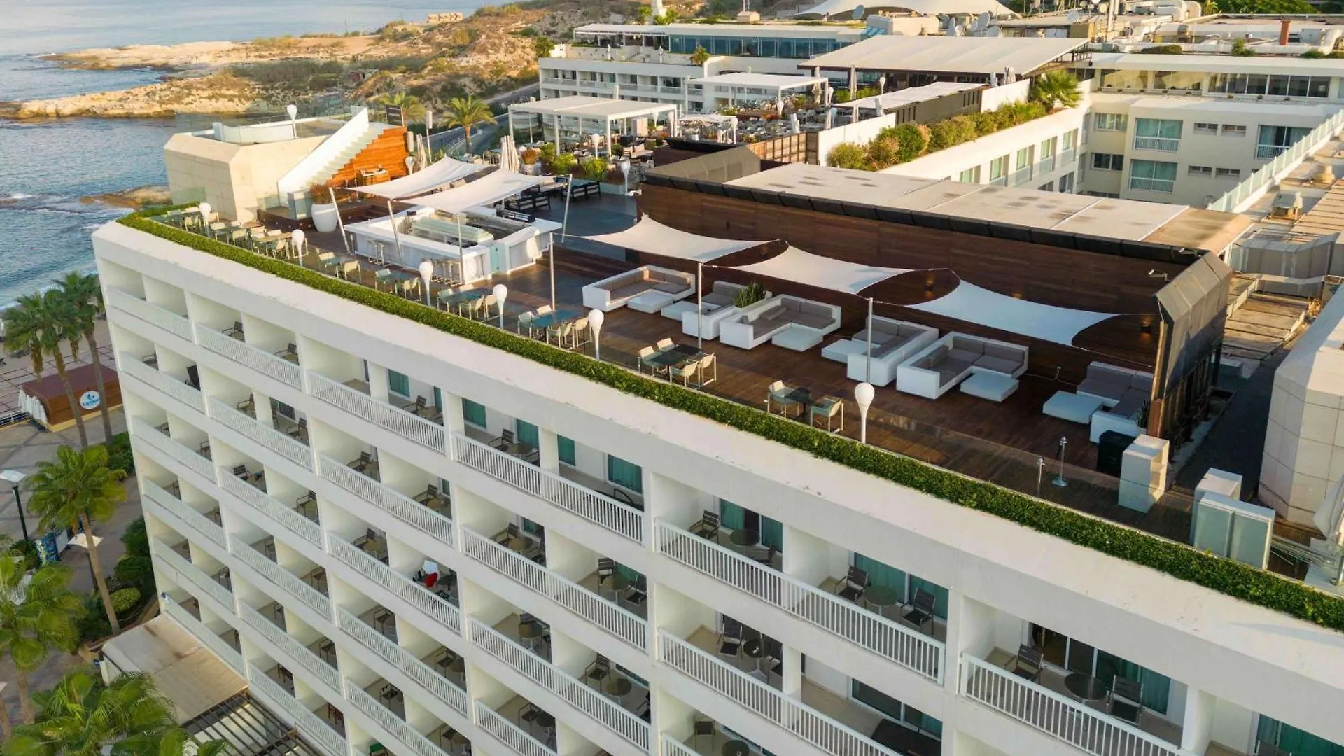 Moevenpick Hotel Бейрут Курортный комплекс