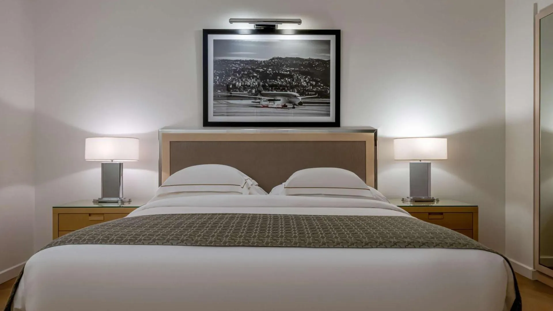 Moevenpick Hotel Бейрут Курортный комплекс