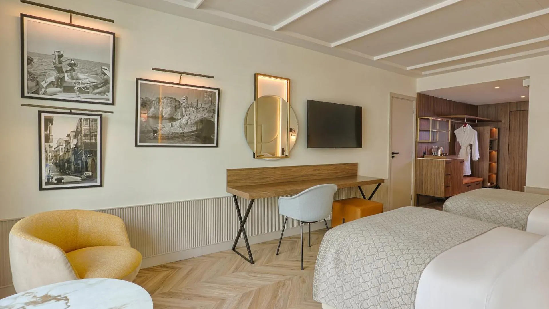 Moevenpick Hotel Beyrouth 5*,